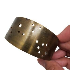 ✨ Scout Zodiac Pisces Brass Cut Out Bangle Bracelet Gold